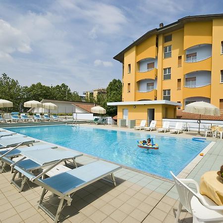 Hotel & Residence Parador Cesenatico Zewnętrze zdjęcie