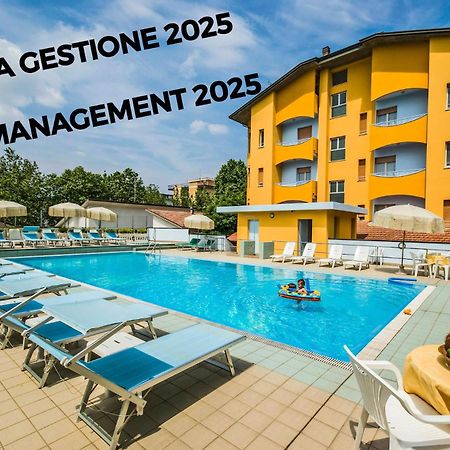 Hotel & Residence Parador Cesenatico Zewnętrze zdjęcie